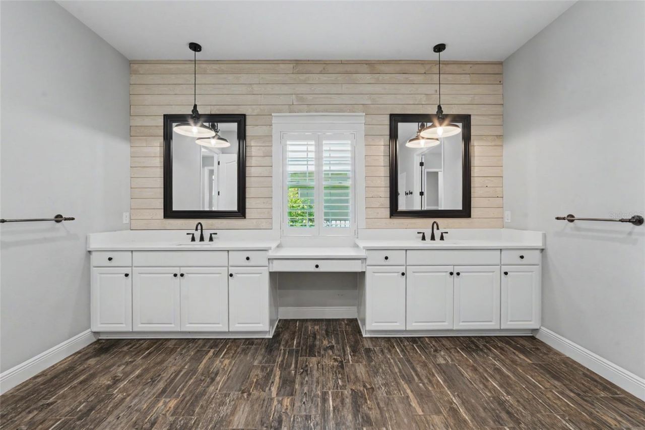 5806 Shell Ridge Drive, Lithia, FL 33547 Photo