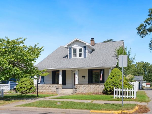 933 E Main Street, Warsaw, IN 46580
