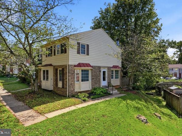 4871 NASH DRIVE , FAIRFAX, VA 22032