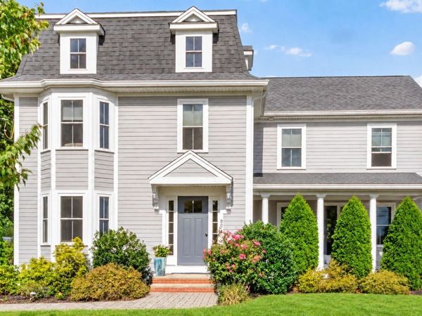 80 Pleasant St, Unit 80, Medfield, MA 02052