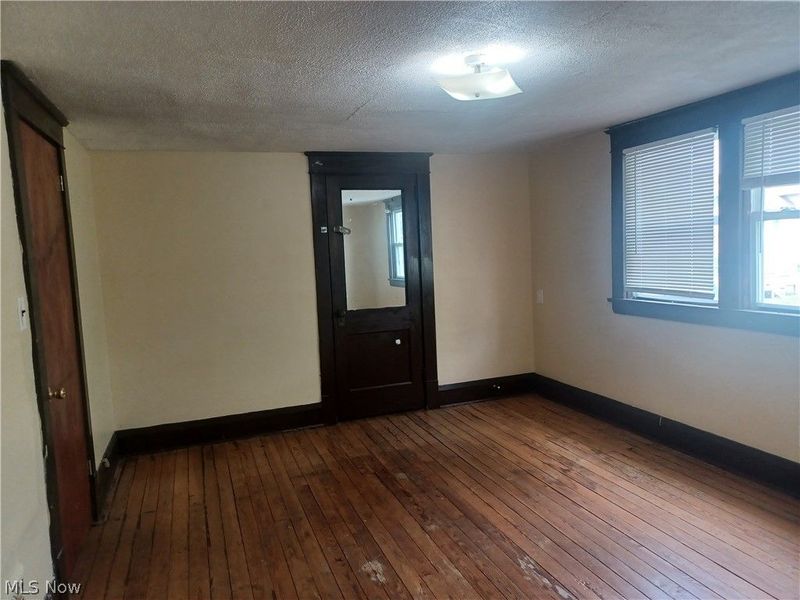 50 N Hazelwood Avenue, Youngstown, OH 44509 Photo 11