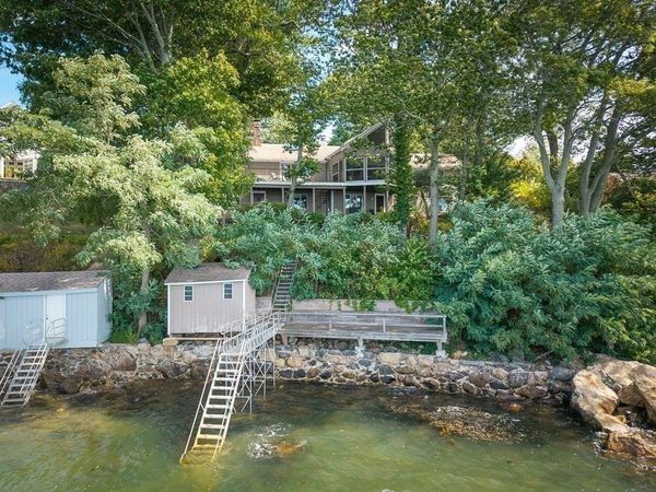 9 Elm Top, Beverly, MA 01915