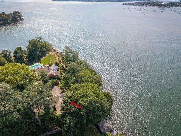 9 Elm Top, Beverly, MA 01915