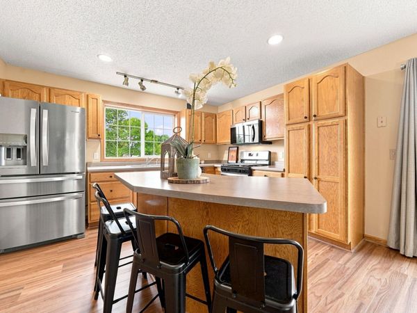 10693 Karston Avenue NE, Albertville, MN 55301
