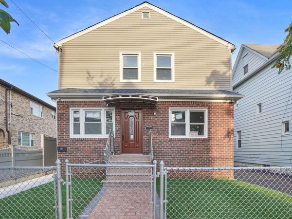 124-23 135th Place , South Ozone Park, NY 11420
