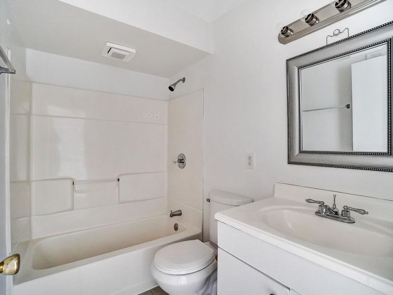 2521 Flanigan Court, Cincinnati, OH 45239 Photo 13