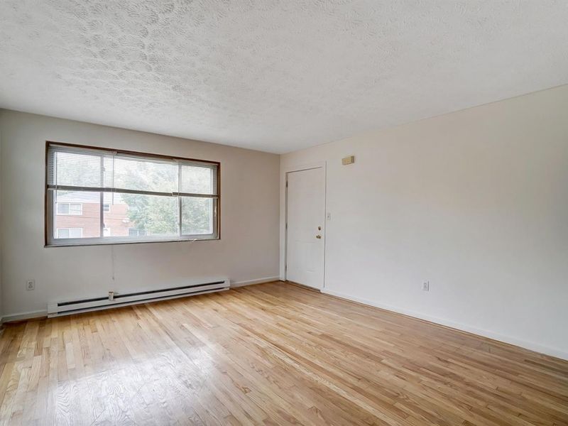 2521 Flanigan Court, Cincinnati, OH 45239 Photo 6
