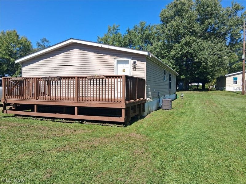 40 Silver Pond Drive, Apple Creek, OH 44606 Photo 3