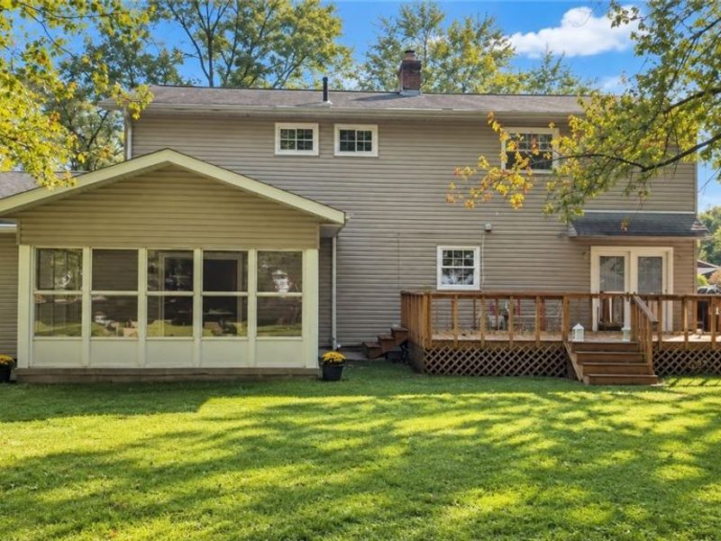 6820 Chadbourne Drive, North Olmsted, OH 44070 Photo 26
