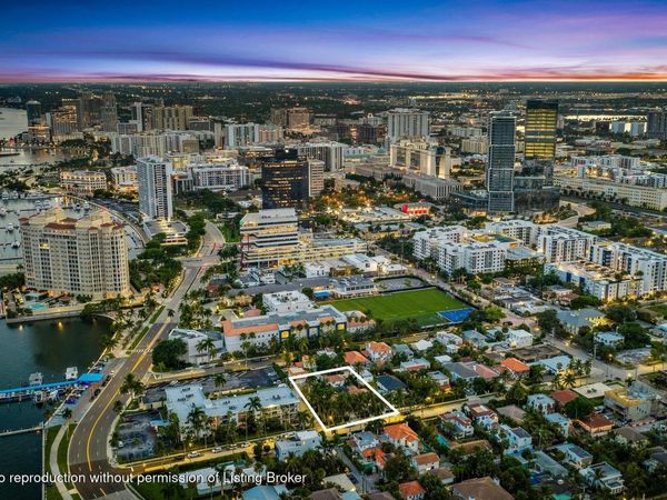 228 9th Street, West Palm Beach, FL 33401