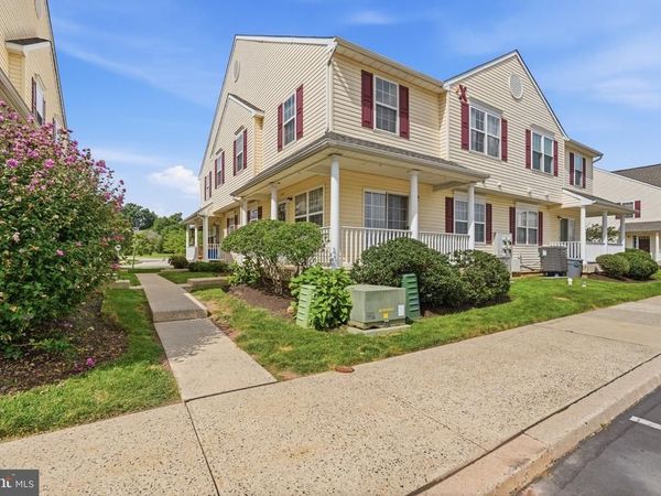 221 PRAIRIE COURT , Unit 221, QUAKERTOWN, PA 18951