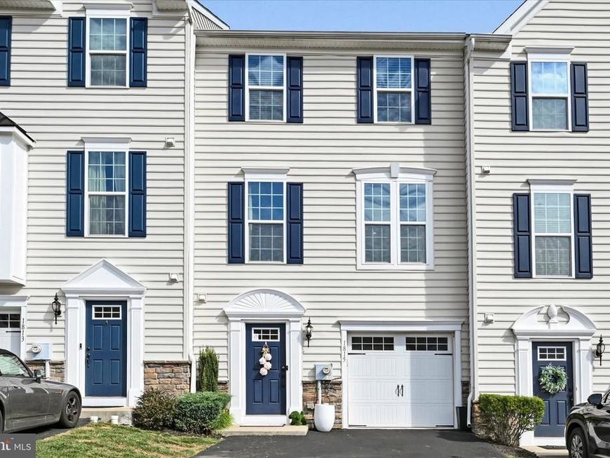 1815 Honeysuckle Court, Downingtown, PA 19335 Main Photo