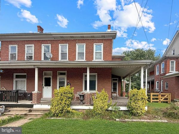 418 MAIN STREET, RED HILL, PA 18076