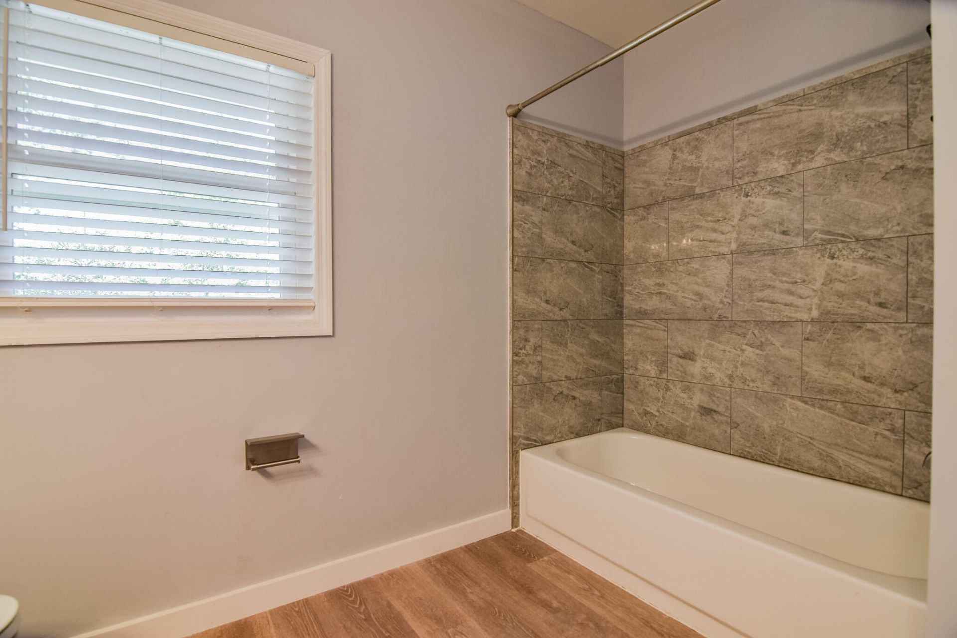 5407 Blufton Court Photo 17