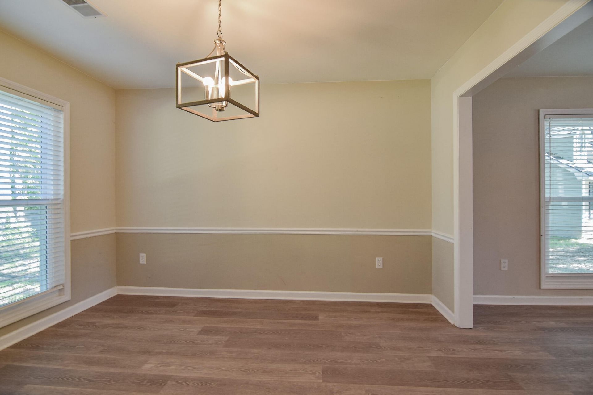5407 Blufton Court Photo 9