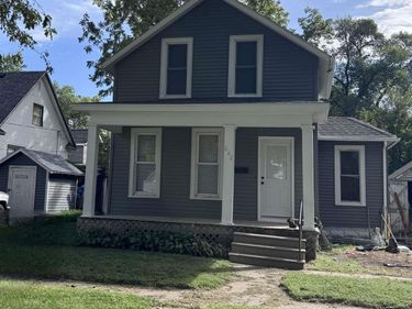 832 N L Street, Fremont, NE 68025