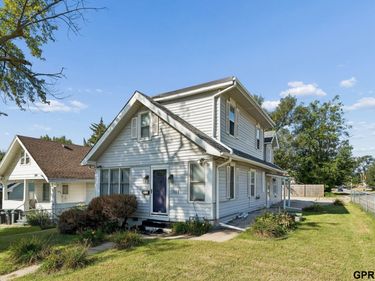 1824 N 32nd Street, Omaha, NE 68111