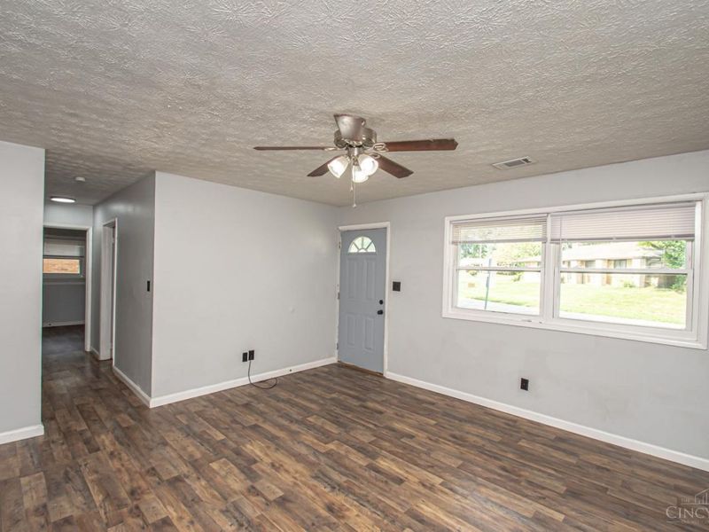 1482 Cobblestone Street, Riverside, OH 45432 Photo 4