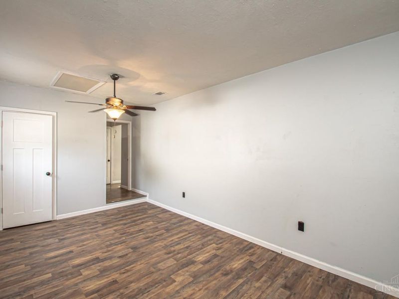 1482 Cobblestone Street, Riverside, OH 45432 Photo 9
