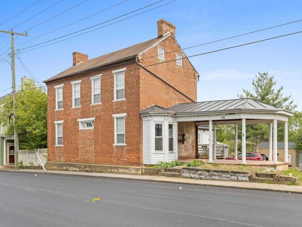 242 S MAIN ST, MOUNT CRAWFORD, VA 22841