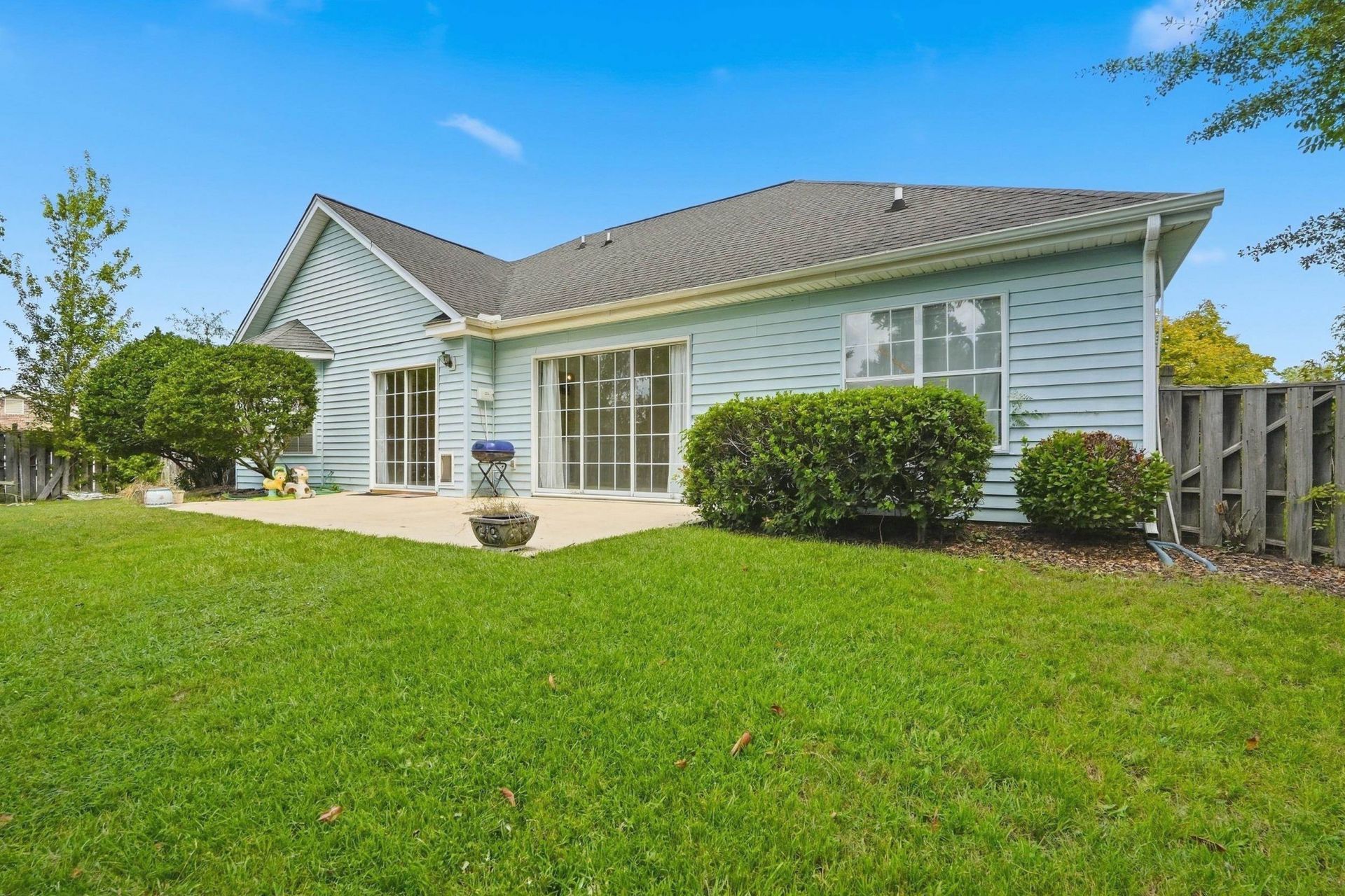 3943 Lochview Dr. Photo 26
