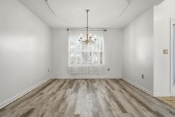 3943 Lochview Dr. photo 4