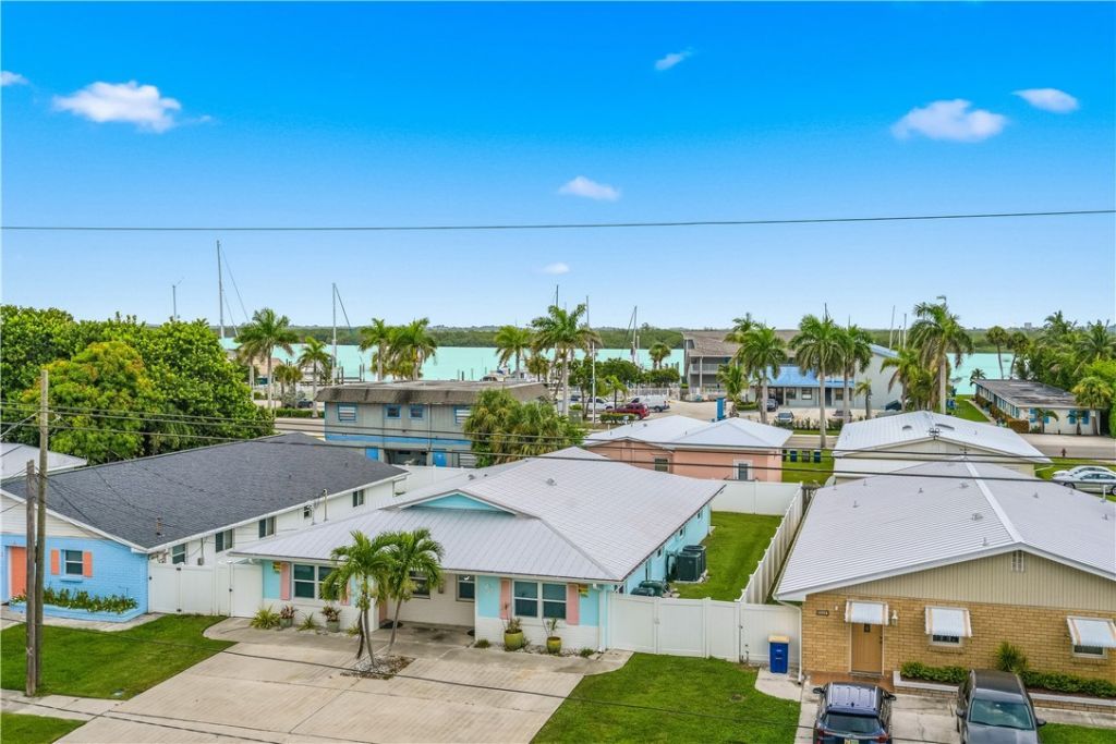 1181 Binney Drive, Hutchinson Island, FL 34949 Photo