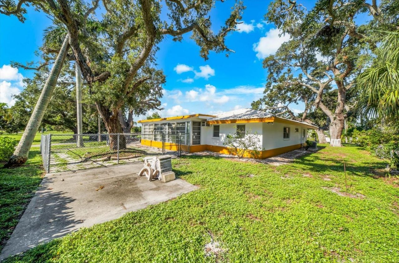 507 Palma Sola Boulevard, Bradenton, FL 34209 Photo
