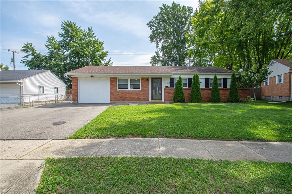 1482 Cobblestone Street, Riverside, OH 45432 Main Photo