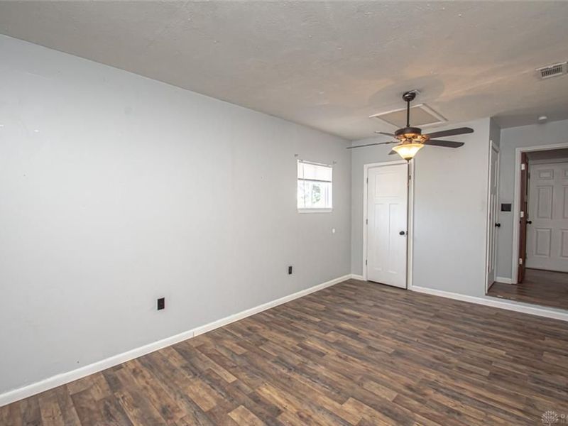1482 Cobblestone Street, Riverside, OH 45432 Photo 10