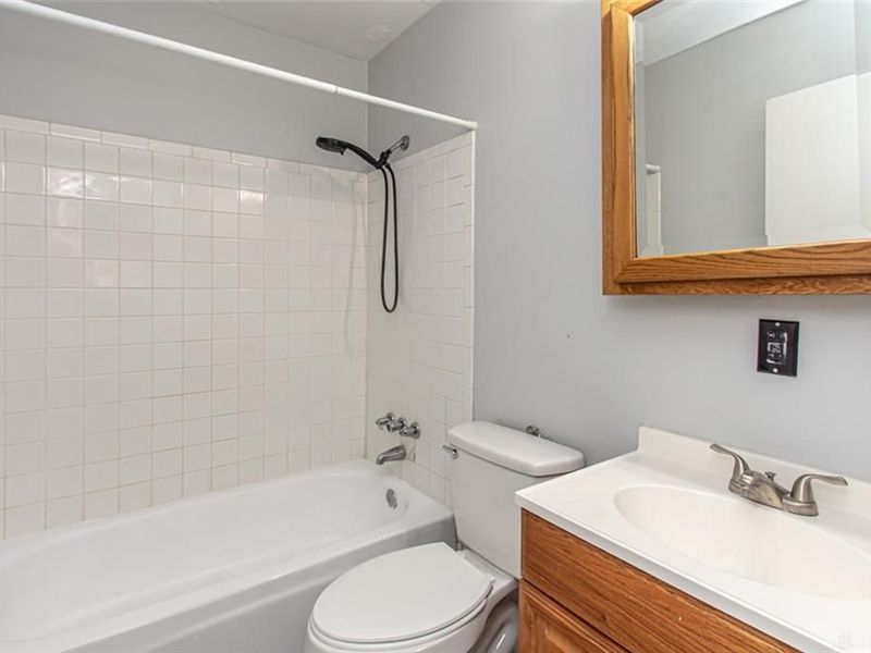 1482 Cobblestone Street, Riverside, OH 45432 Photo 16