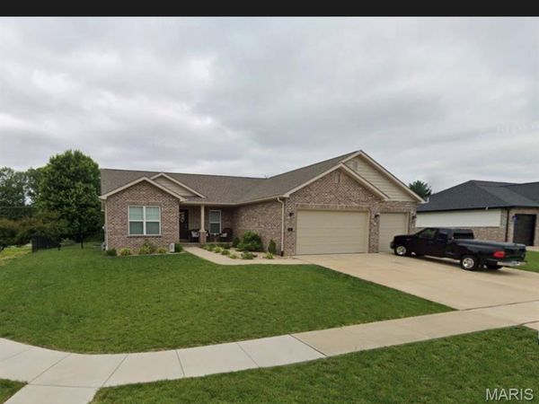 401 MARBLETON Circle, O'Fallon, IL 62269