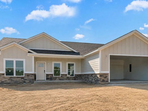 4627 N Thomas Road, Bloomington, IN 47404