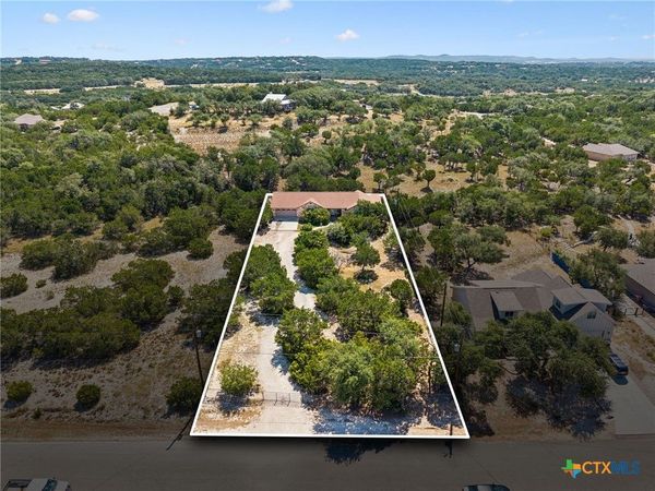 1157 Lasso Loop Loop , Canyon Lake, TX 78133