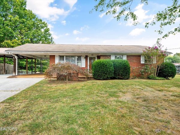 8416 Andersonville Pike, Knoxville, TN 37938