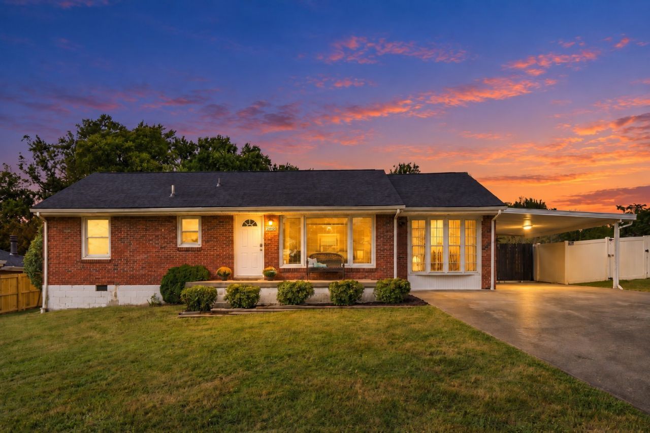 2108 Crystal Dr Nashville, TN 37210