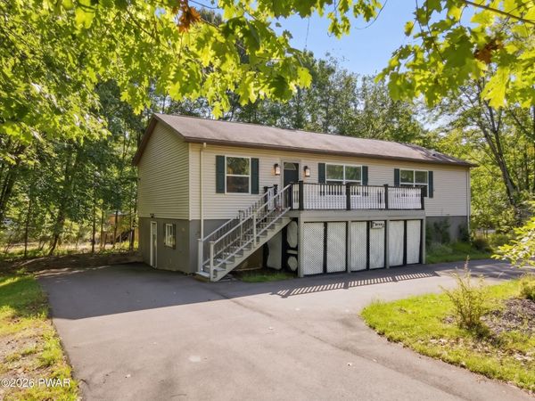 4 Pebble Court , Lake Ariel, PA 18436