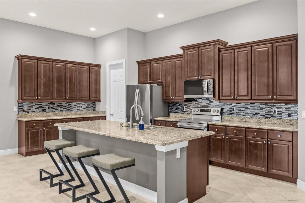 10661 SW Visconti Way, Port Saint Lucie, FL 34986 Photo