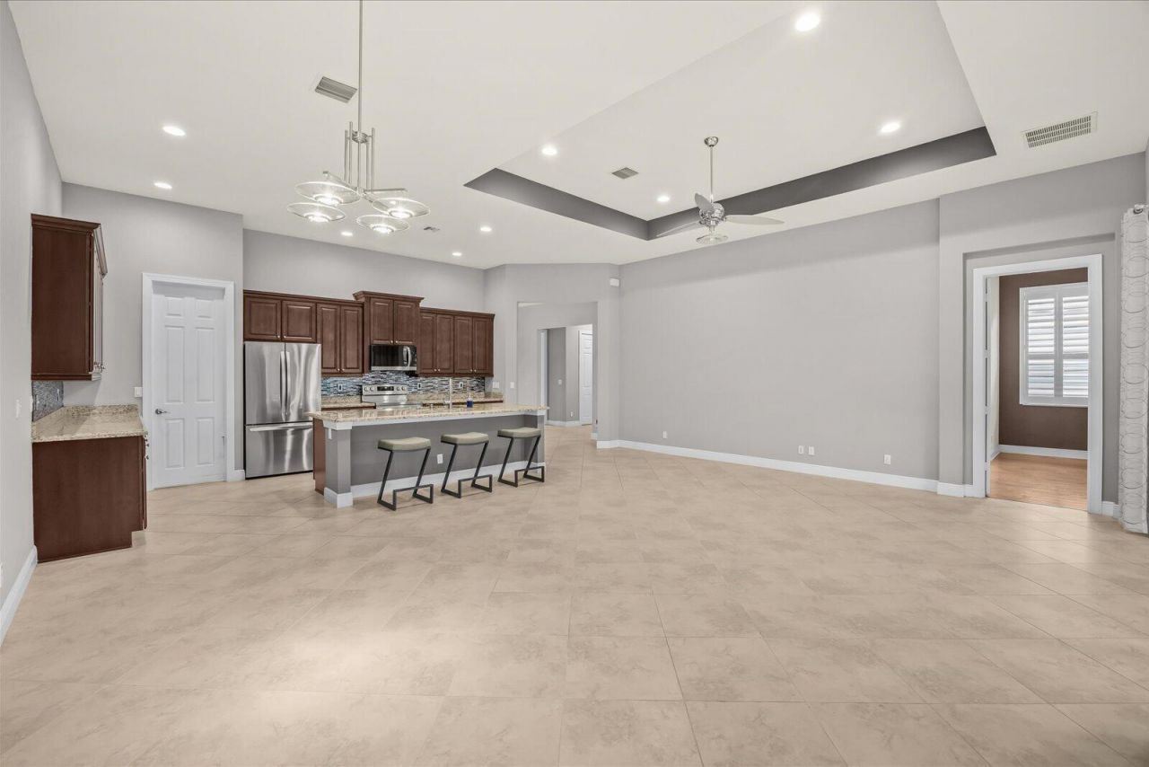 10661 SW Visconti Way, Port Saint Lucie, FL 34986 Photo