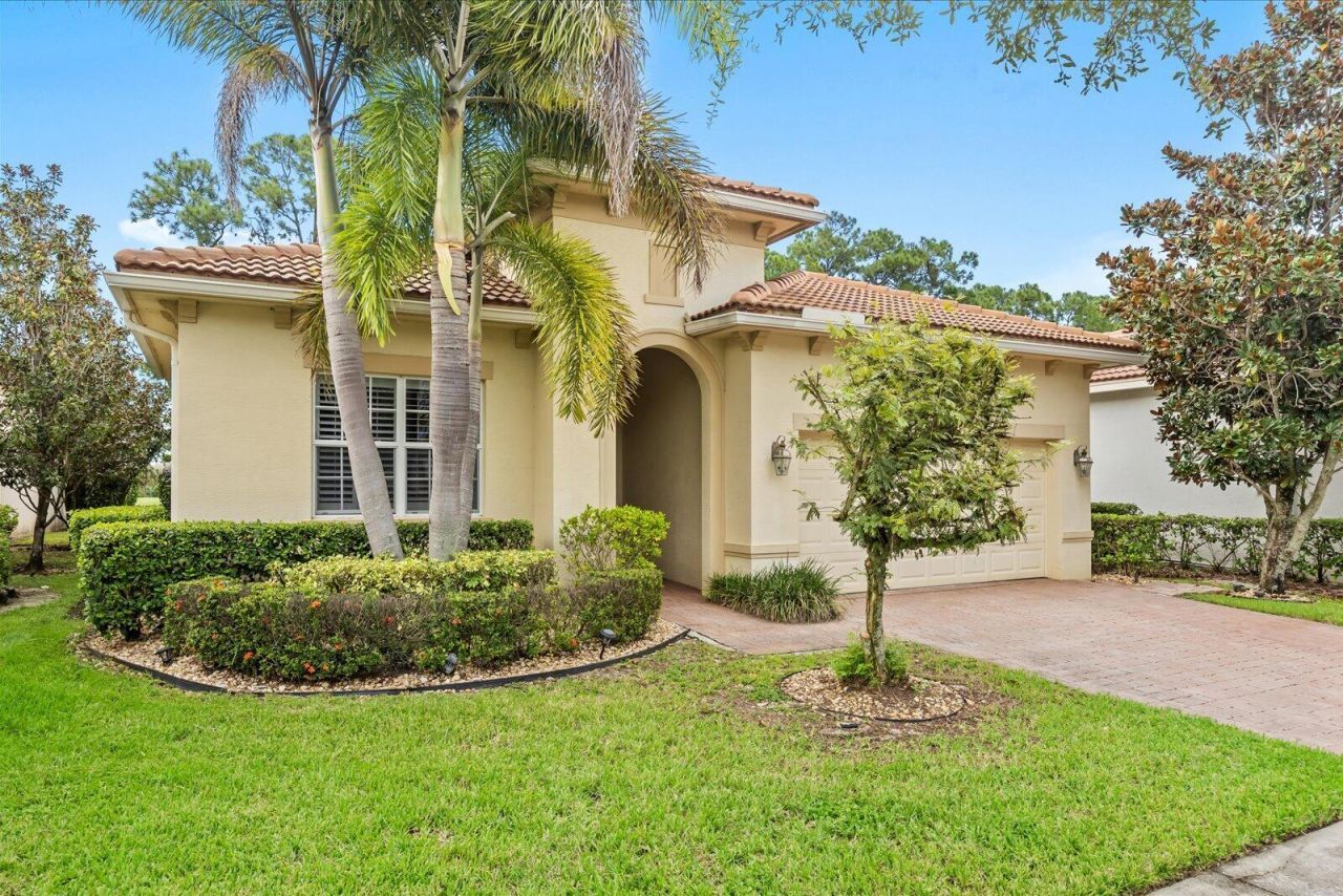 10661 SW Visconti Way, Port Saint Lucie, FL 34986 Photo