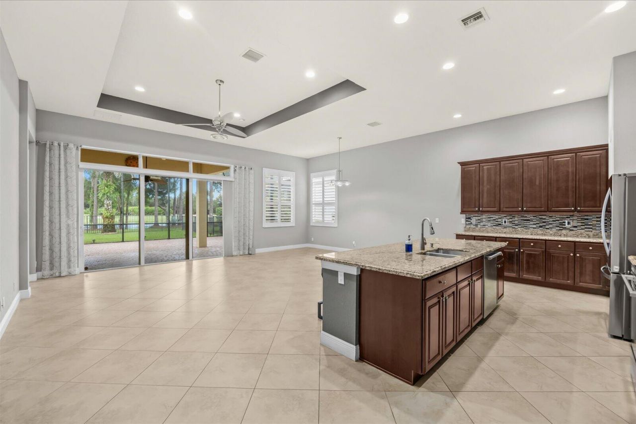 10661 SW Visconti Way, Port Saint Lucie, FL 34986 Photo