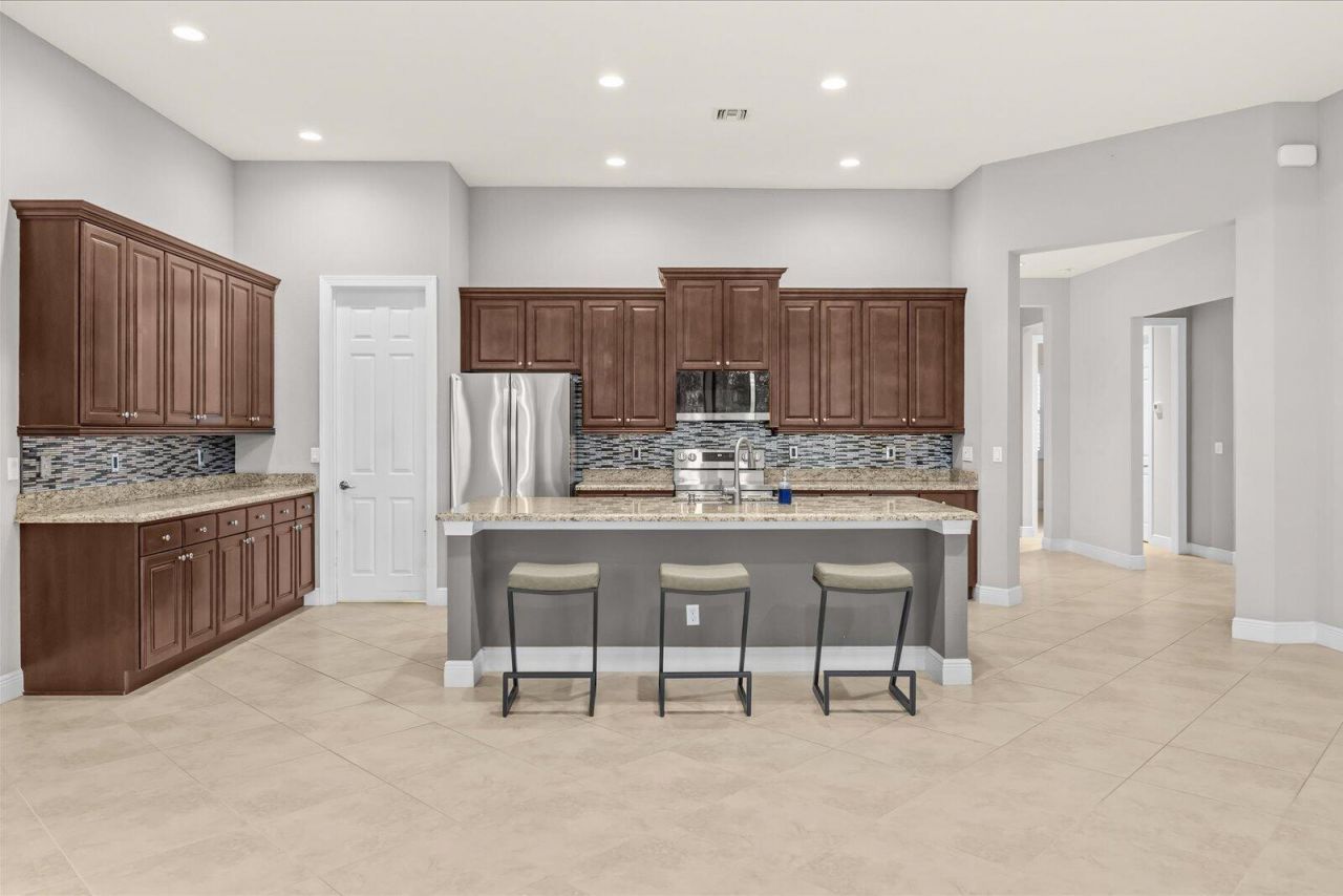 10661 SW Visconti Way, Port Saint Lucie, FL 34986 Photo