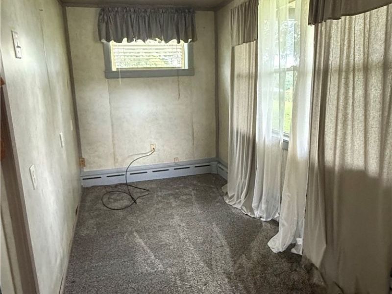 59229 Claysville Road, Cambridge, OH 43725 Photo 10