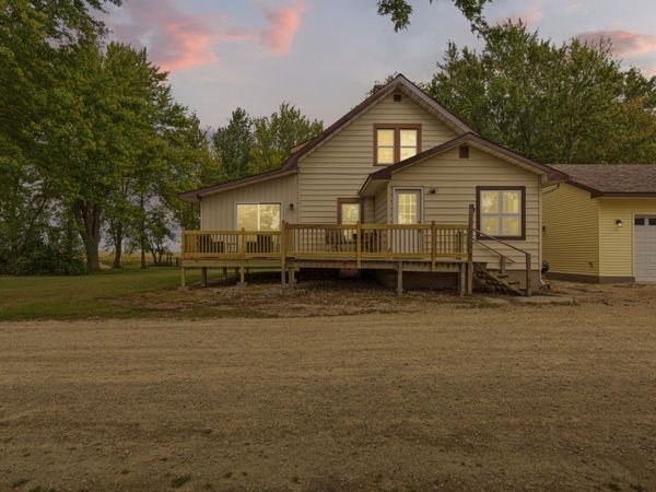 25115 Lamb Avenue, Kenyon, MN 55946