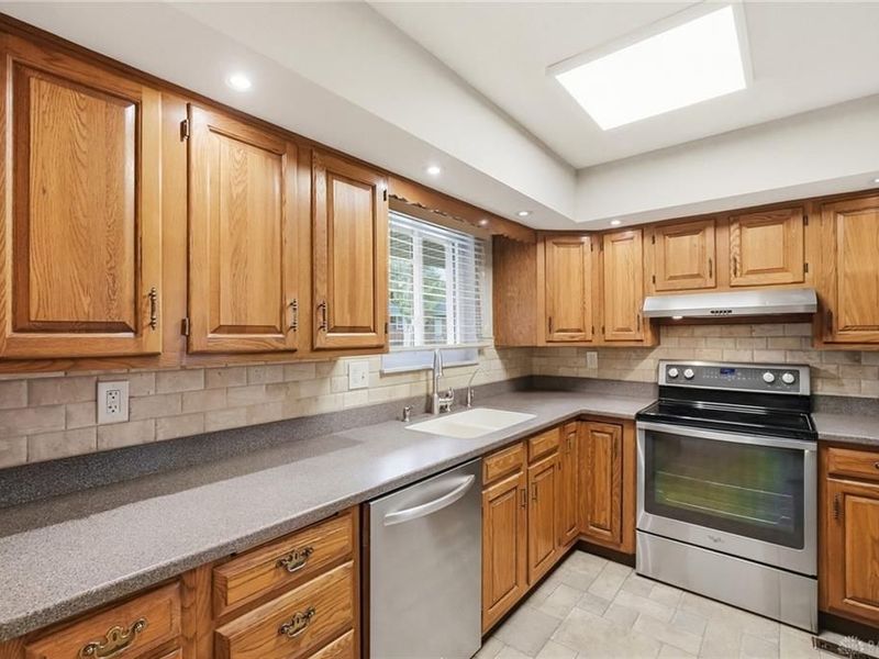 2924 Eckley Boulevard, West Carrollton, OH 45449 Photo 13