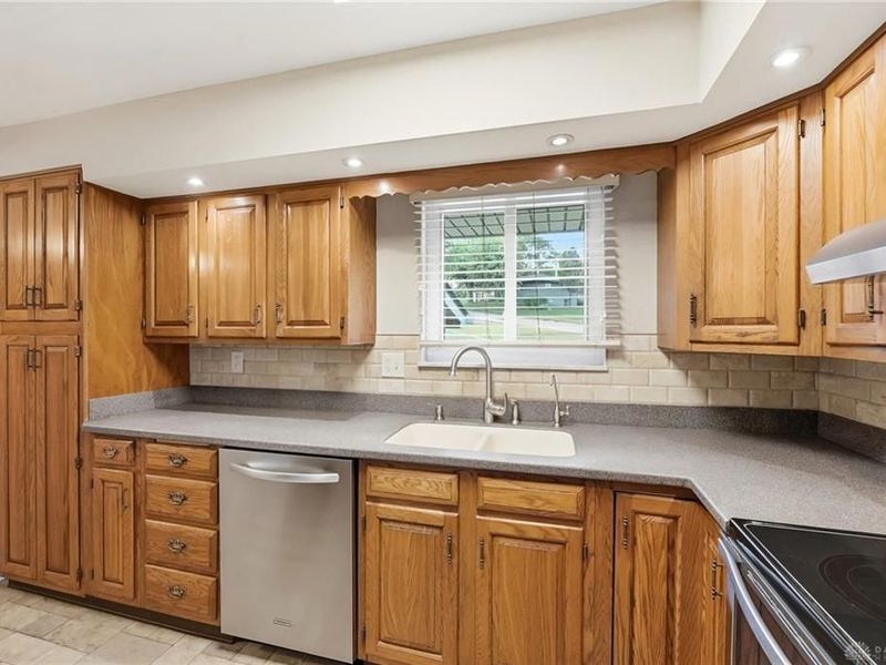 2924 Eckley Boulevard, West Carrollton, OH 45449 Photo 14