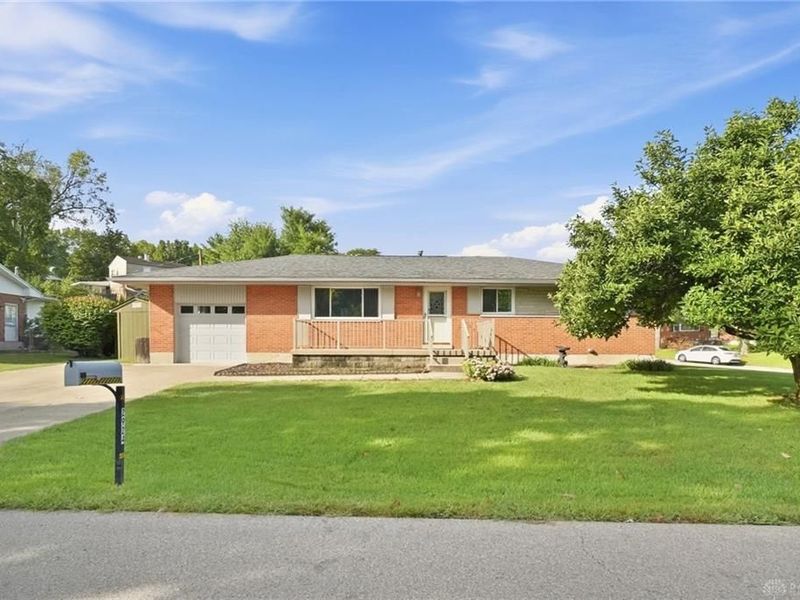 2924 Eckley Boulevard, West Carrollton, OH 45449 Photo 3
