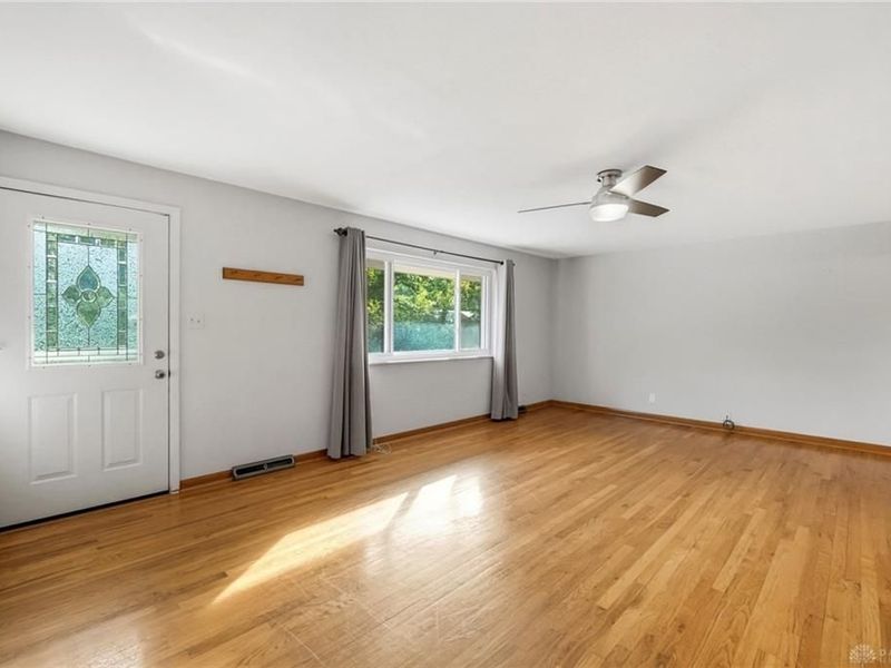 2924 Eckley Boulevard, West Carrollton, OH 45449 Photo 7