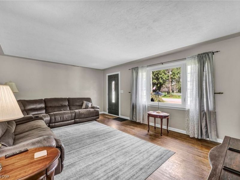 5803 Russia Road, Amherst, OH 44001 Photo 14