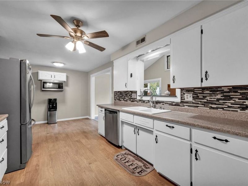5803 Russia Road, Amherst, OH 44001 Photo 18